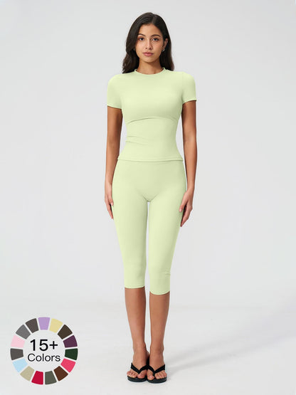 Sculpt Comfort Yoga Set – Buttery-Soft, Breathable Capris, Built for Motion for All Seasons